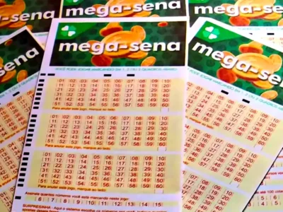 Concurso 3021 da Mega-Sena, com resultado dos números sorteados sabado, 20/06, bem como prêmios de todas as faixas de acerto. Soma do total de apostas realizadas, tal qual aquelas ganhadoras e perdedoras, com minúcias e explicação com detalhes especiais. Nesse sentido, realizamos análises de natureza econômica, financeira, lotérica e fiscal da extração, com fundamento nos valores de arrecadação e nas somas destinados ao pagamento dos prêmios. De igual forma, informamos a destinação pública do dinheiro referente ao saldo residual e o que é feito com o dinheiro da maior parte das pessoas que apostam estimuladas por seus sonhos, mas na realidade perdem, tal qual a maioria das vítimas da lógica lotérica dos jogos de azar.
