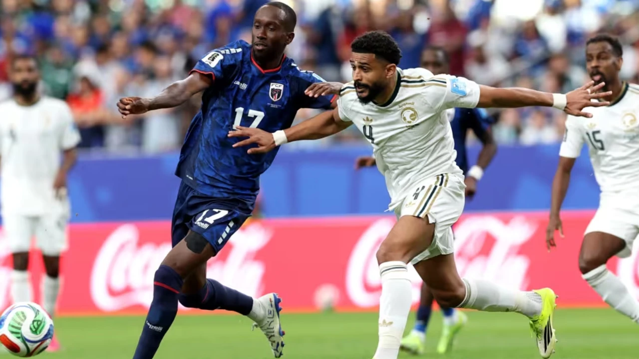 Jogadores de Cabo Verde comemoram vaga histórica no mata-mata da Copa do Mundo