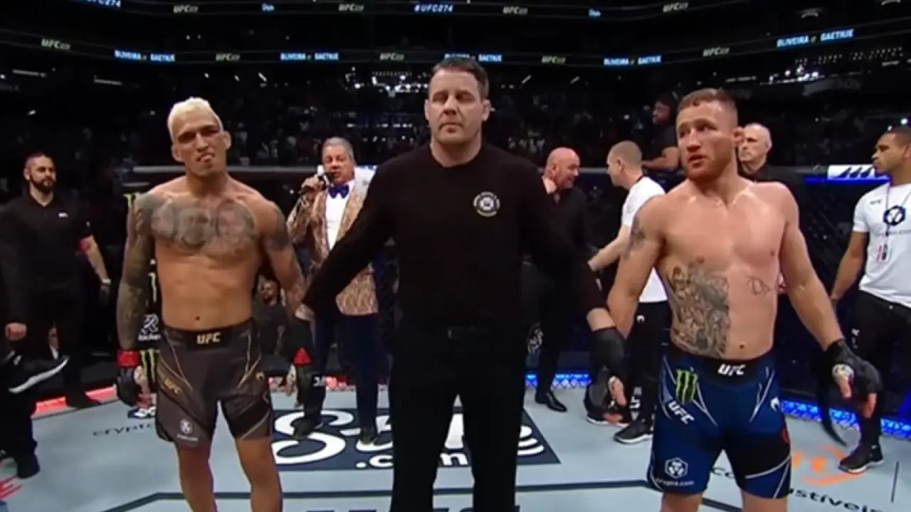 Charles do Bronx e Justin Gaethje em montagem sobre possível luta pelo cinturão dos leves do UFC