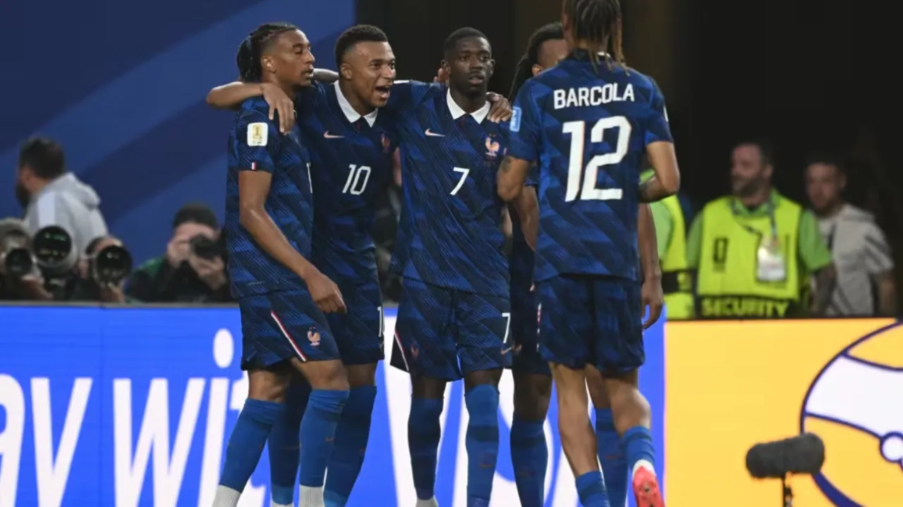 Kylian Mbappé comemora gol da França contra o Iraque pela Copa do Mundo 2026 Kylian Mbappé comemora gol da França contra o Iraque pela Copa do Mundo 2026