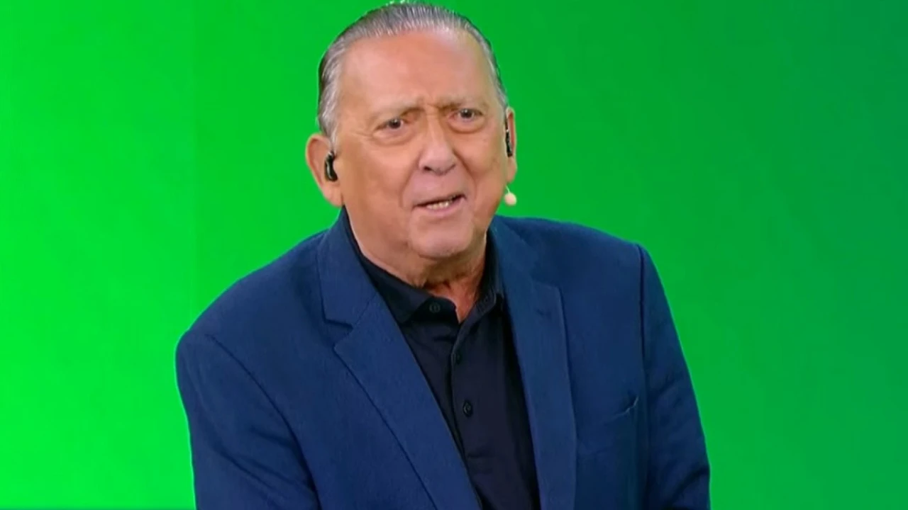 Galvão Bueno critica imigração dos EUA durante abertura da Copa do Mundo Galvão Bueno critica imigração dos EUA durante abertura da Copa do Mundo