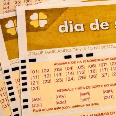 Volantes da Dia de Sorte, cuja reportagem indica o resultado do Concurso 1235 da modalidade, com seus números sorteados nesta quinta-feira, 02/07, bem como prêmios de todas as faixas de acerto. Soma do total de apostas realizadas, tal qual aquelas ganhadoras e perdedoras, com minúcias e explicação com detalhes especiais. Nesse sentido, realizamos análises de natureza econômica, financeira, lotérica e fiscal da extração, com fundamento nos valores de arrecadação e nas somas destinados ao pagamento dos prêmios. De igual forma, informamos a destinação pública do dinheiro referente ao saldo residual e o que é feito com o dinheiro da maior parte das pessoas que apostam estimuladas por seus sonhos, mas na realidade perdem, tal qual a maioria das vítimas da lógica lotérica dos jogos de azar.