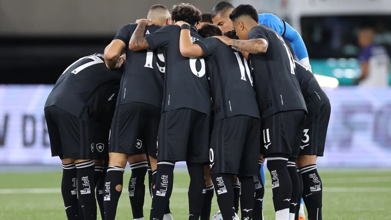 Jogadores do Cienciano comemoram classificação para enfrentar o Botafogo na Copa Sul-Americana