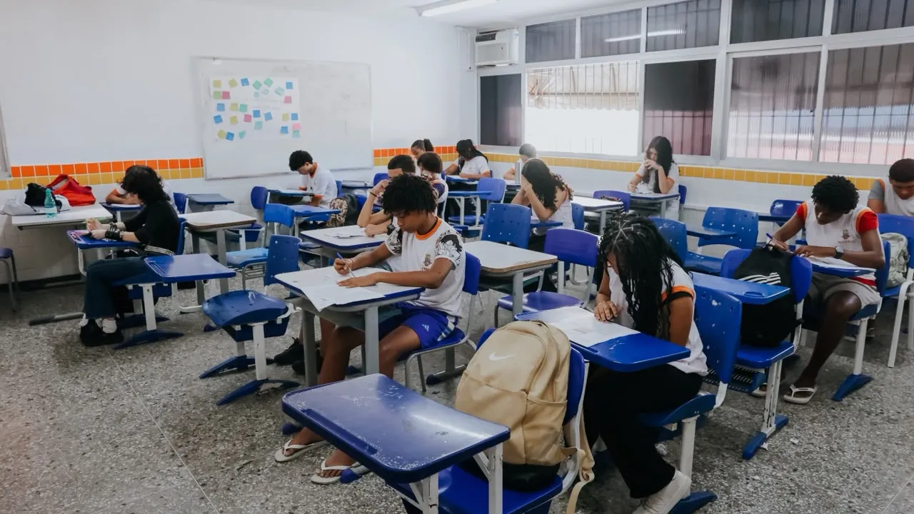 Profissionais da Educação convocados pela Prefeitura de Niterói para atuação temporária na rede municipal Profissionais da Educação convocados pela Prefeitura de Niterói para atuação temporária na rede municipal