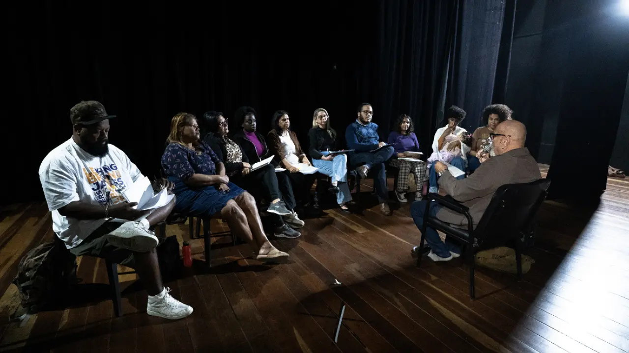 Alunos participam de curso gratuito de locução em São Gonçalo com exercícios de dicção, respiração e oratória Alunos participam de curso gratuito de locução em São Gonçalo com exercícios de dicção, respiração e oratória