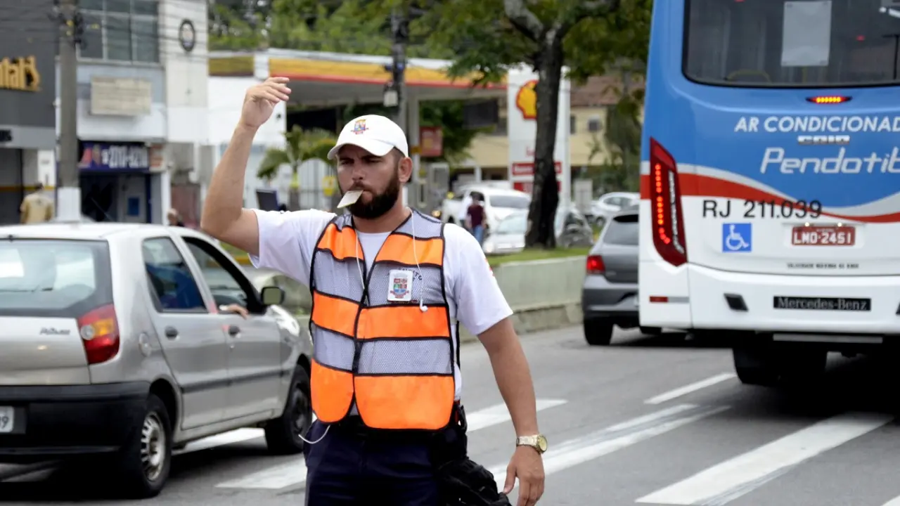 Corredores participam do Desafio da Ponte, que terá interdições em Niterói e na Ponte Rio-Niterói