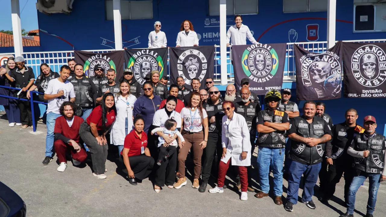 Integrantes do Insanos Moto Clube participam de ação de doação de sangue no Hemonúcleo de São Gonçalo Integrantes do Insanos Moto Clube participam de ação de doação de sangue no Hemonúcleo de São Gonçalo