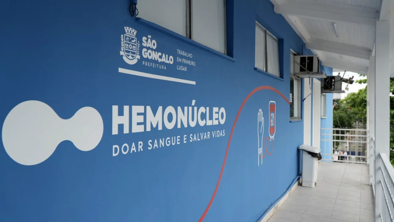 Voluntário realiza doação de sangue no Hemonúcleo de São Gonçalo durante campanha no Zé Garoto Voluntário realiza doação de sangue no Hemonúcleo de São Gonçalo durante campanha no Zé Garoto