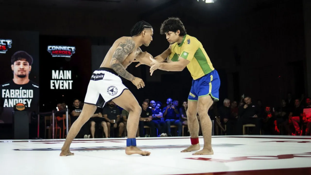 Fabrício Andrey vence Meyram Maquiné na luta principal da estreia do Connect Heroes no Rio de Janeiro Fabrício Andrey vence Meyram Maquiné na luta principal da estreia do Connect Heroes no Rio de Janeiro