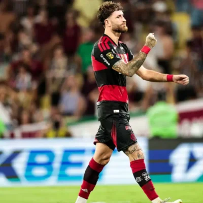 Jogadores do Flamengo que negociam renovação de contrato com o clube