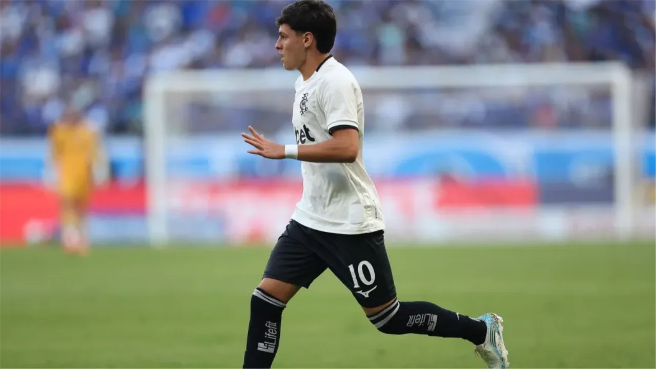 Montoro no Botafogo durante atuação elogiada contra o Cruzeiro pelo Campeonato Brasileiro