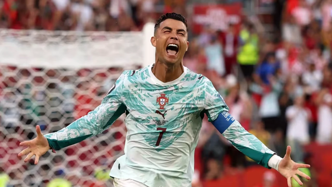 Gonçalo Ramos comemora gol de Portugal na vitória por 2 a 1 sobre a Croácia pela Copa do Mundo