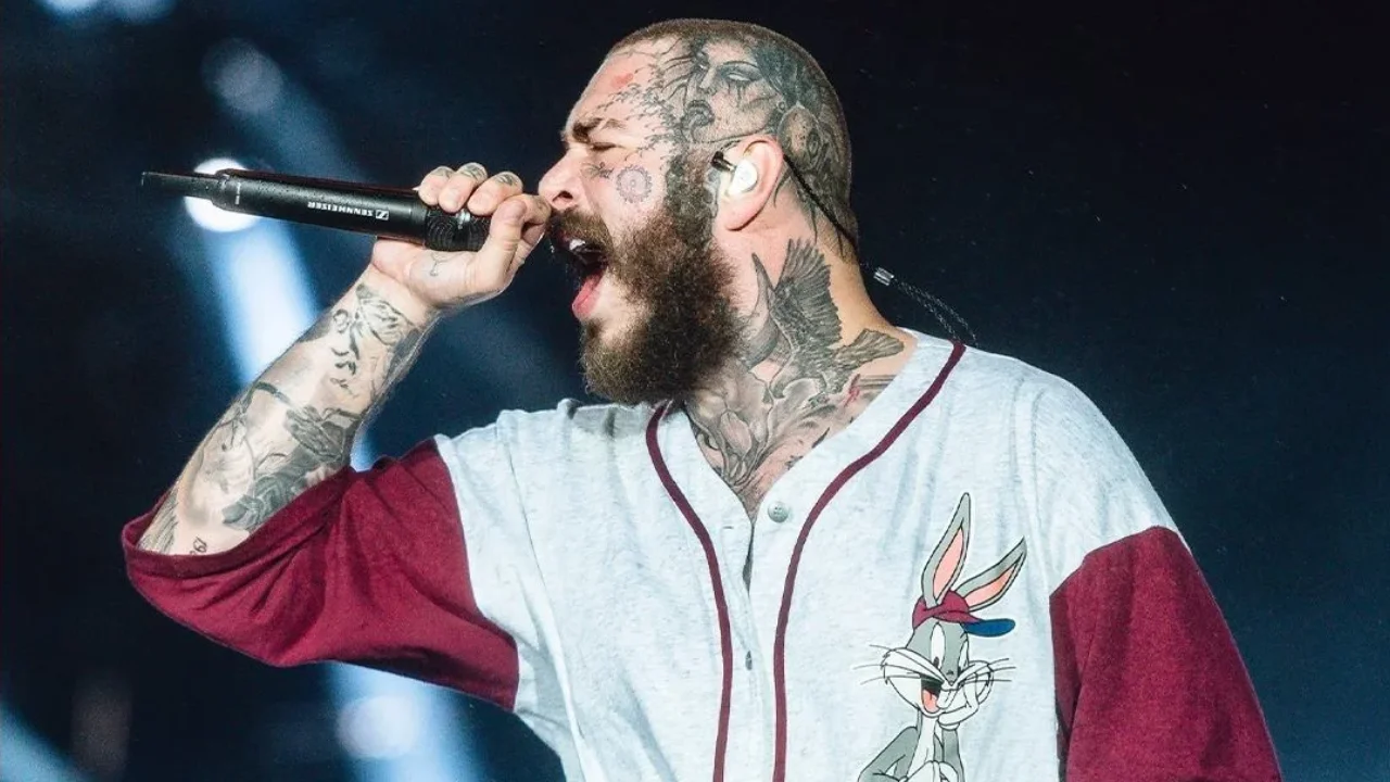 Post Malone canta no palco antes da final da Copa do Mundo de 2026