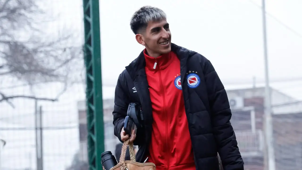 Alan Lescano, do Argentinos Juniors, em meio à negociação para reforçar o Vasco Alan Lescano, do Argentinos Juniors, em meio à negociação para reforçar o Vasco