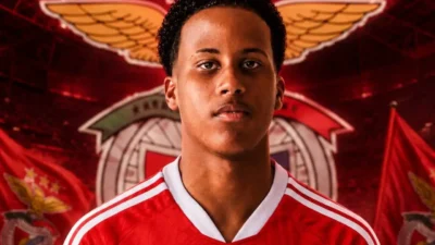 Alan Santos em atuação pelo Flamengo. O atacante formado nas categorias de base rubro-negras disputou partidas pelo profissional em 2026 e se destacou na campanha do vice-campeonato da Libertadores Sub-20