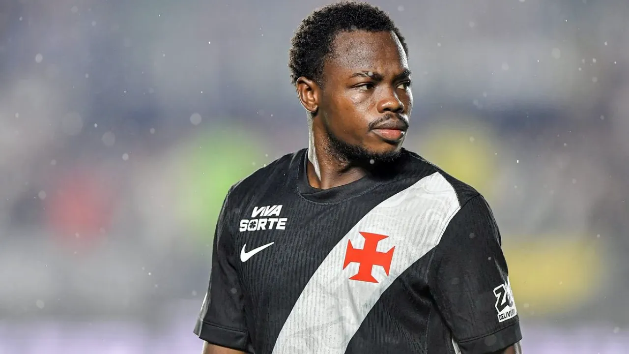 Ataque do Vasco passa por mudanças com Pedro Emanuel