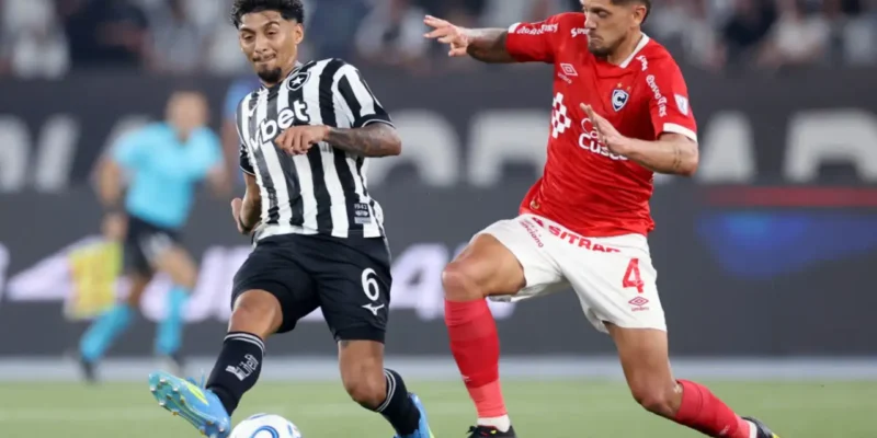 Danilo Pereira comemora gol do Botafogo contra o Cienciano pela Copa Sul-Americana