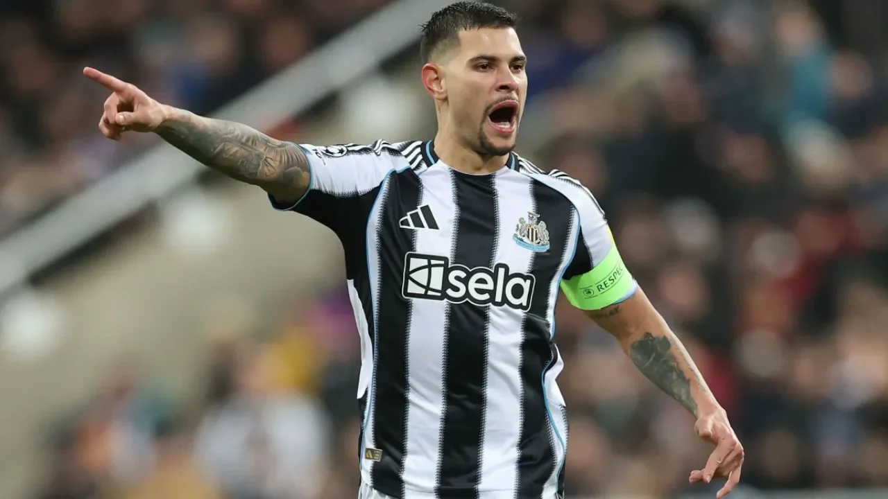 Bruno Guimarães negocia possível transferência do Newcastle para o Arsenal Bruno Guimarães negocia possível transferência do Newcastle para o Arsenal