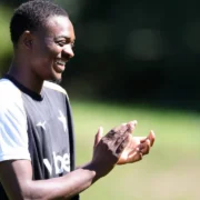 Imagem do jogador Domingos Andrade durante treino pelo Botafogo