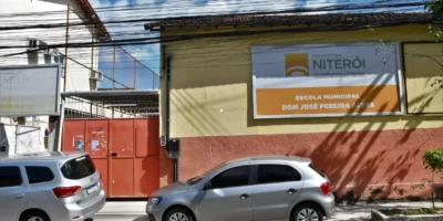 Imagem de apoio para reportagem sobre a formalização da cooperação entre Niterói e o Uruguai para implantação da escola bilíngue português-espanhol na Escola Municipal Dom José Pereira Alves, no Fonseca