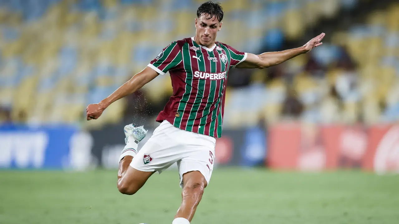 Facundo Bernal em campo pelo Real Betis no Campeonato Espanhol