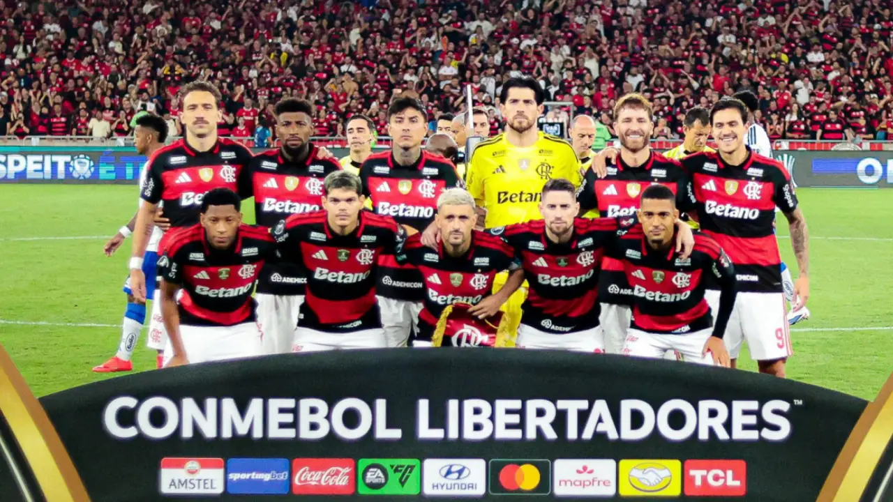 Jogadores do Flamengo durante partida pela Copa Libertadores