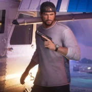 Personagem armado, Jason, ao lado de hidroavião em cena de GTA 6, com barco ao fundo