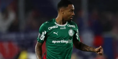 Allan, do Palmeiras, durante partida pelo clube paulista