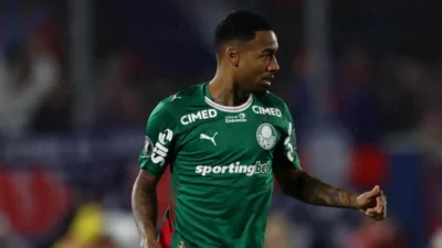 Allan, do Palmeiras, durante partida pelo clube paulista