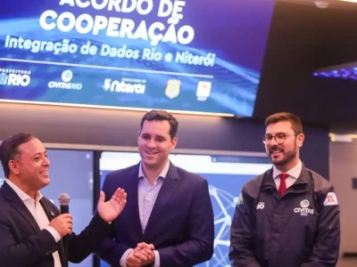 Encontro em Niterói reúne representantes internacionais durante negociação de projeto de resiliência urbana com o CAF