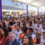 Jovens participam de aula inaugural do Niterói Jovem EcoSocial em Niterói
