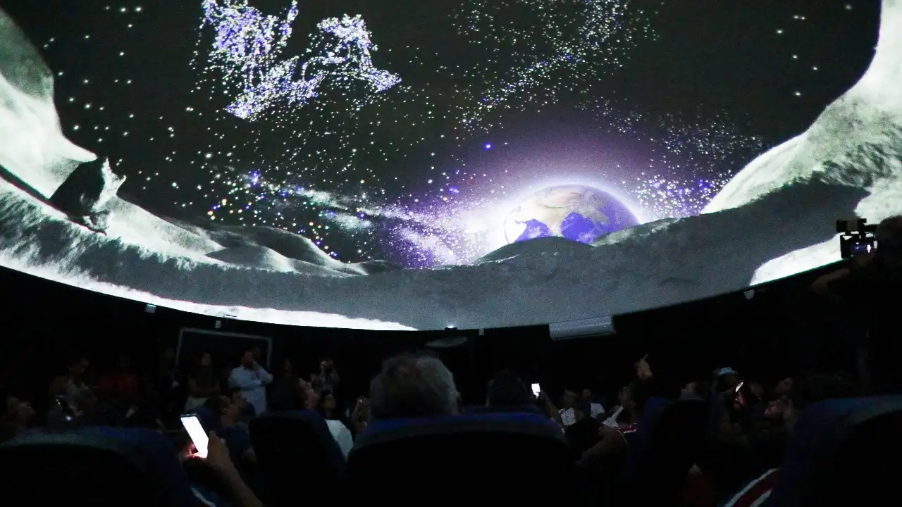 Planetário de Maricá em Itaipuaçu recebe programação gratuita de astronomia neste domingo