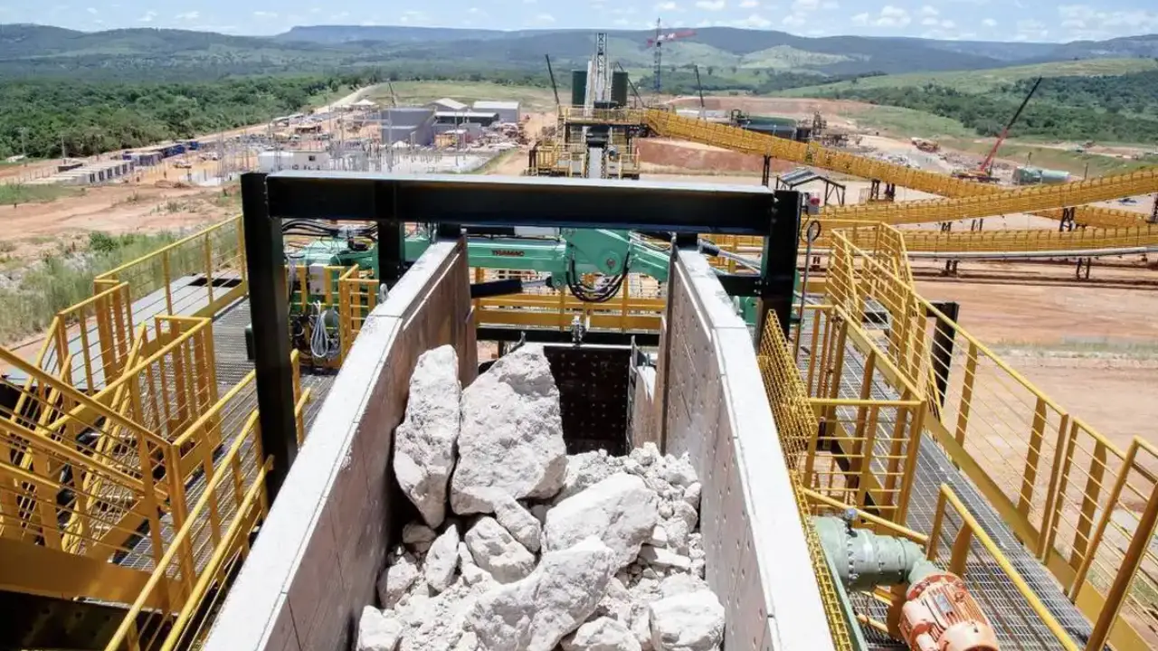 Produção industrial ligada a fertilizantes e minerais beneficiada por novas linhas de crédito