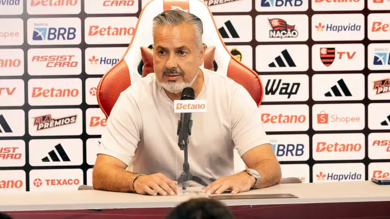 Flamengo corre contra prazo para inscrever reforços na Libertadores Flamengo corre contra prazo para inscrever reforços na Libertadores