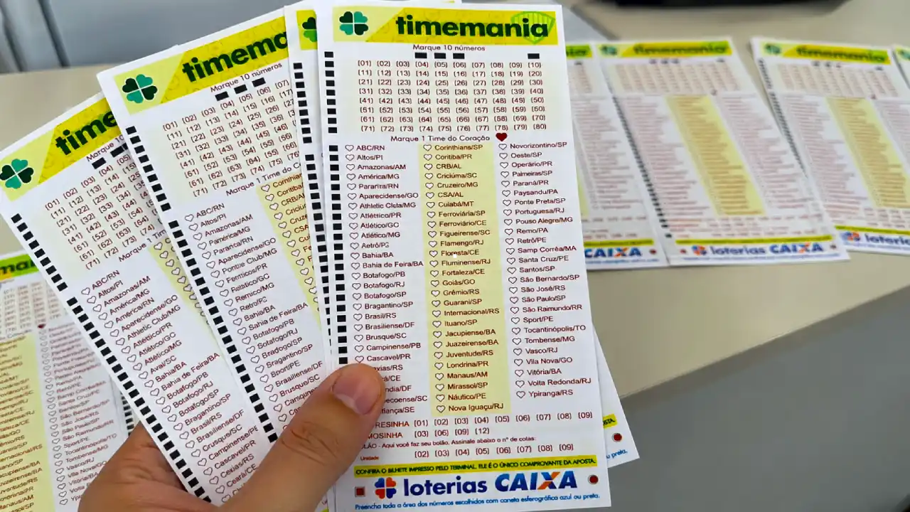 Concurso 2434 da Timemania, com resultado dos números sorteados no quinta-feira, 27/08, bem como prêmios de todas as faixas de acerto. Soma do total de apostas realizadas, e análises econômicas, financeiras e lotéricas tanto sobre as ganhadoras quanto perdedoras, com base na arrecadação.