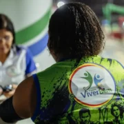 Moradores participam de atividade gratuita de dança e saúde no CEU da Mumbuca, em Maricá