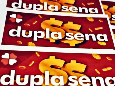 Concurso 3004 da Dupla Sena, com resultado dos números sorteados na quarta-feira, 02/09, bem como prêmios de todas as faixas de acerto. Soma do total de apostas realizadas, e análises econômicas, financeiras e lotéricas tanto sobre as ganhadoras quanto perdedoras, com base na arrecadação.