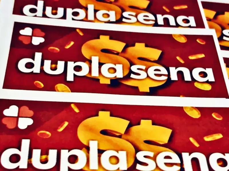 Concurso 3004 da Dupla Sena, com resultado dos números sorteados na quarta-feira, 02/09, bem como prêmios de todas as faixas de acerto. Soma do total de apostas realizadas, e análises econômicas, financeiras e lotéricas tanto sobre as ganhadoras quanto perdedoras, com base na arrecadação.