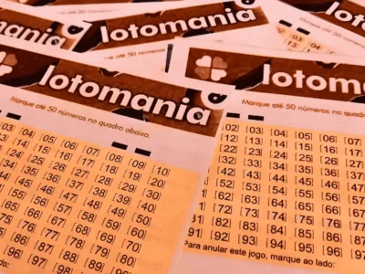 Recorte de volantes da Lotomania ilustram reportagem sobre o concurso 2977 da modalidade, com resultado dos números sorteados na sexta-feira, 18/09, bem como prêmios de todas as faixas de acerto, com análises econômicas, financeiras e lotéricas do somatório do total de apostas realizadas, com base na arrecadação da modalidade, dando a necessária transparência à destinação do dinheiro das apostas | Enzo Carvalho