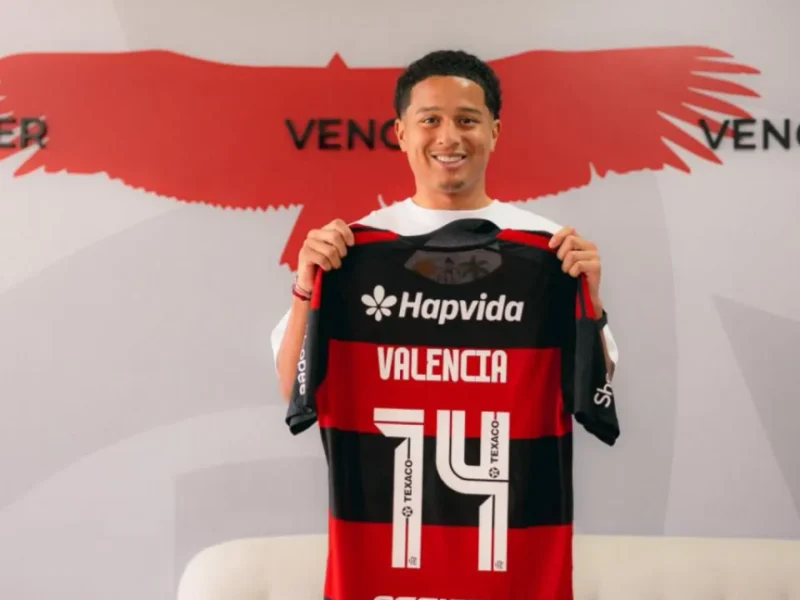 Anthony Valencia, atacante anunciado pelo Flamengo após deixar o Royal Antwerp