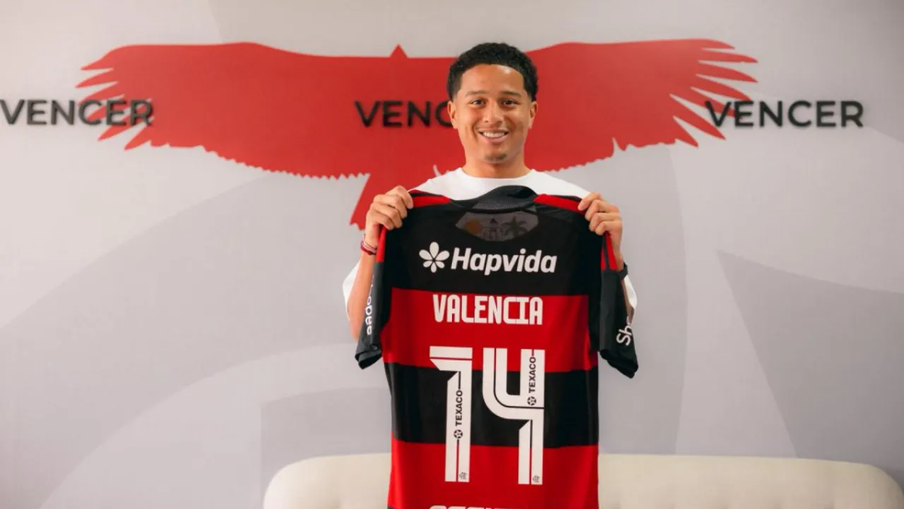 Anthony Valencia, atacante anunciado pelo Flamengo após deixar o Royal Antwerp