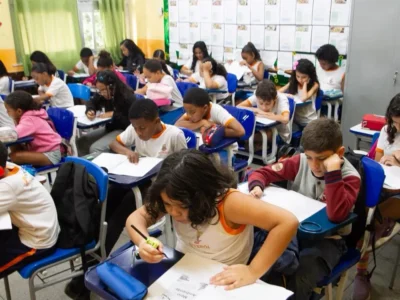 Alunos da rede municipal de Niterói realizam avaliação diagnóstica em sala de aula