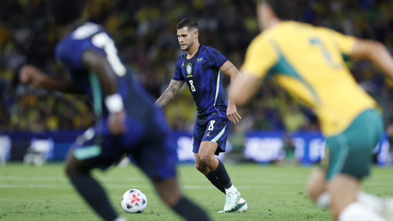 Bruno Guimarães comemora gol pela Seleção Brasileira contra a Austrália em Brisbane Bruno Guimarães comemora gol pela Seleção Brasileira contra a Austrália em Brisbane