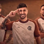 Camisa Urubu de Lima do Flamengo inspirada nas conquistas da Libertadores no Peru