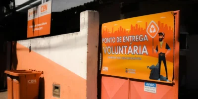 Ponto de Entrega Voluntária da Clin no 5º Distrito de Limpeza Urbana, em São Francisco, Niterói