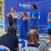 Atividade de Cultura Surda com interpretação em Libras no Campo de São Bento, em Niterói