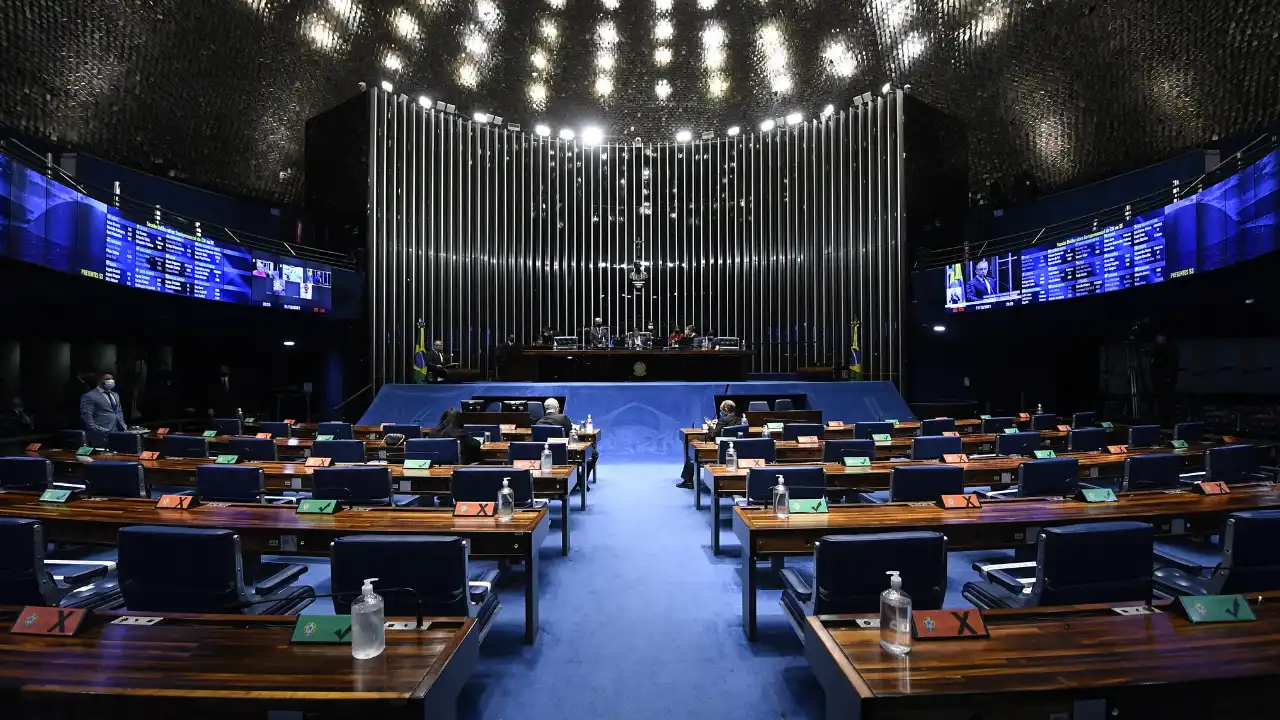 Plenário do Senado Federal, que terá 54 cadeiras em disputa nas Eleições 2026