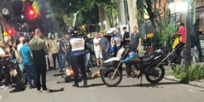 Movimentação de agentes do Niterói Presente e motociclistas na Rua Mariz e Barros, em Icaraí, após Danilo Jander Francisco Alves ser baleado