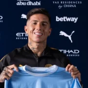 Enzo Fernández apresentado como reforço do Manchester City após deixar o Chelsea
