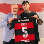 Erick Pulgar durante atividade pelo Flamengo após renovar contrato até 2029